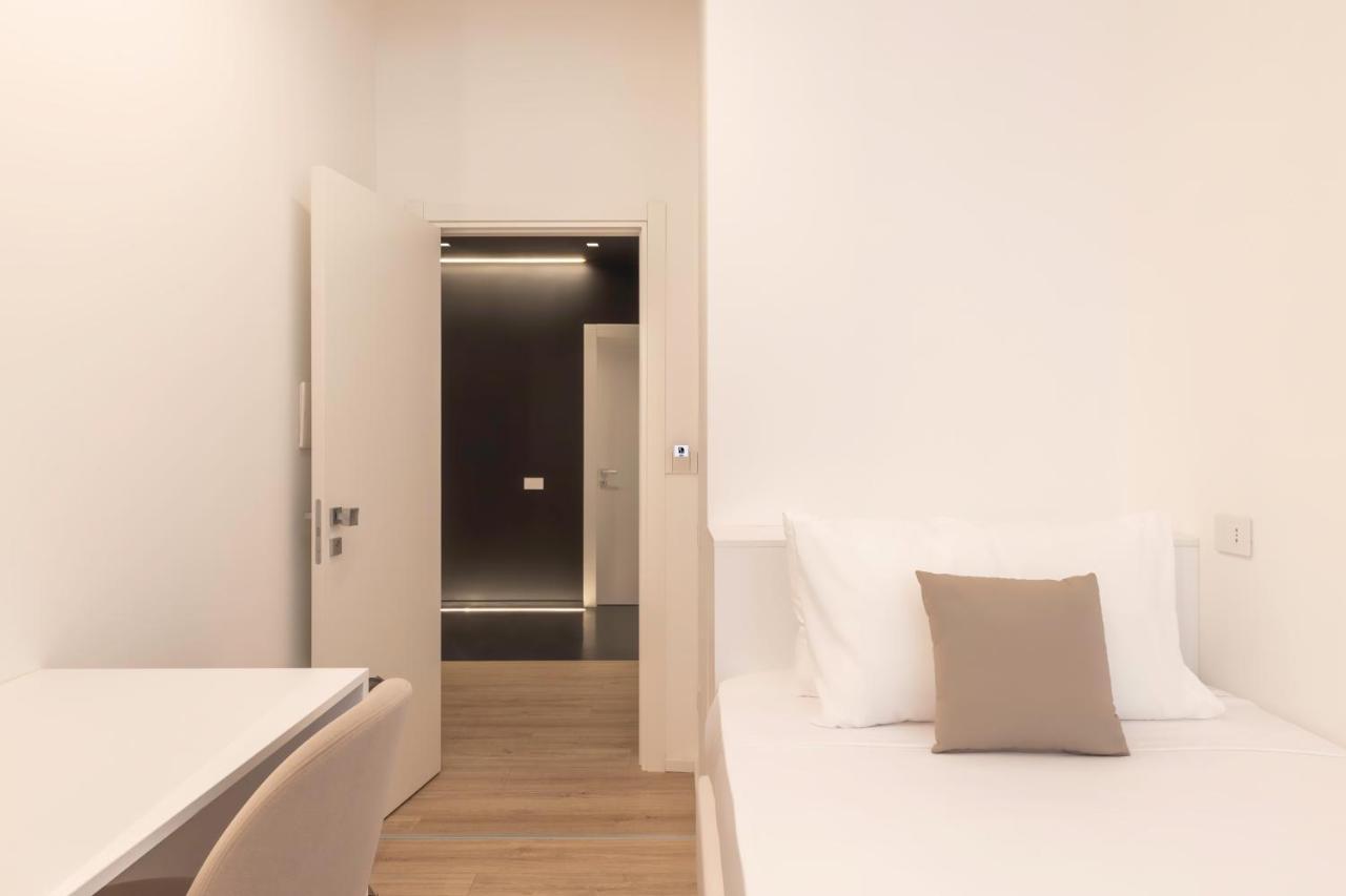 Metropolitan Rooms 칼리아리 외부 사진