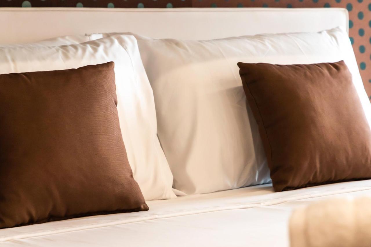 Metropolitan Rooms 칼리아리 외부 사진